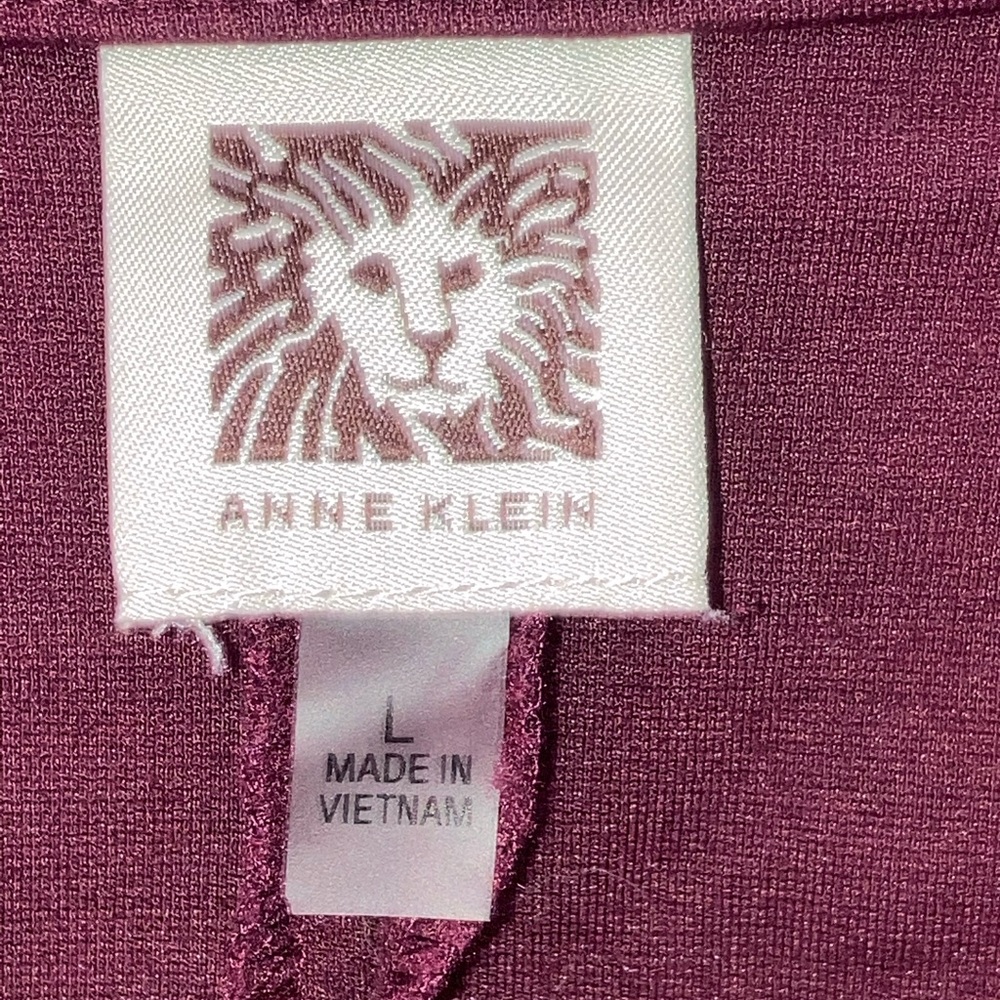Single Button Blazer - Picture 3 of 4